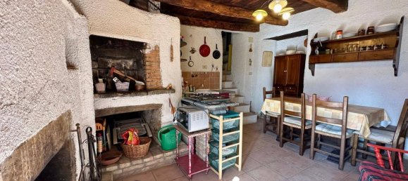 3 Schlafzimmer Haus in L'Aquila, Italy, Nr. 377541 3
