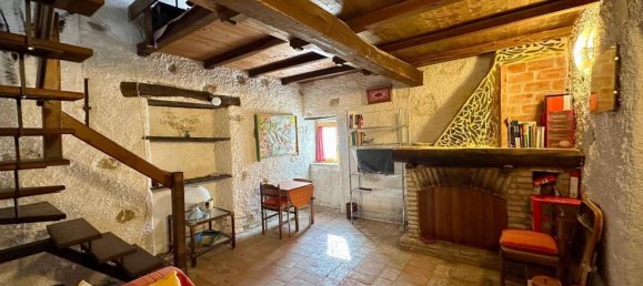 3 Schlafzimmer Haus in L'Aquila, Italy, Nr. 377541 32