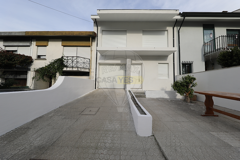 Casa T4 em São Mamede de Infesta, Portugal N.º 183350