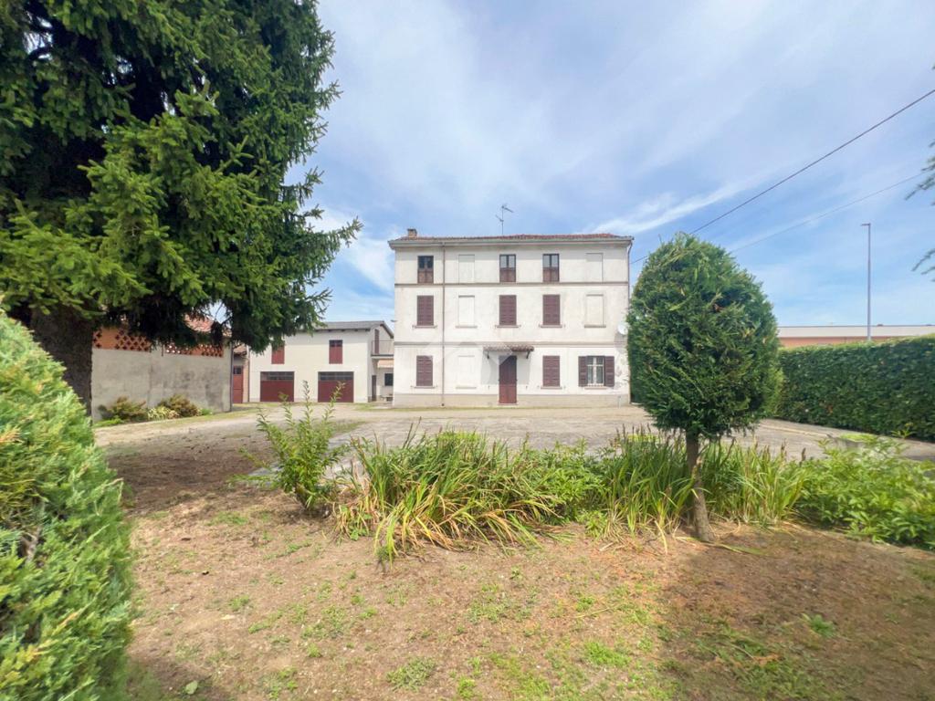 4 chambres Villa à Pavia, Italy No. 315685