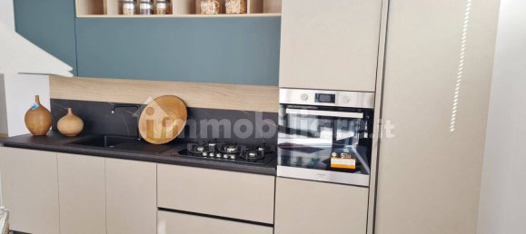 2 bedrooms Apartment in Silvi, Italy No. 292433 2