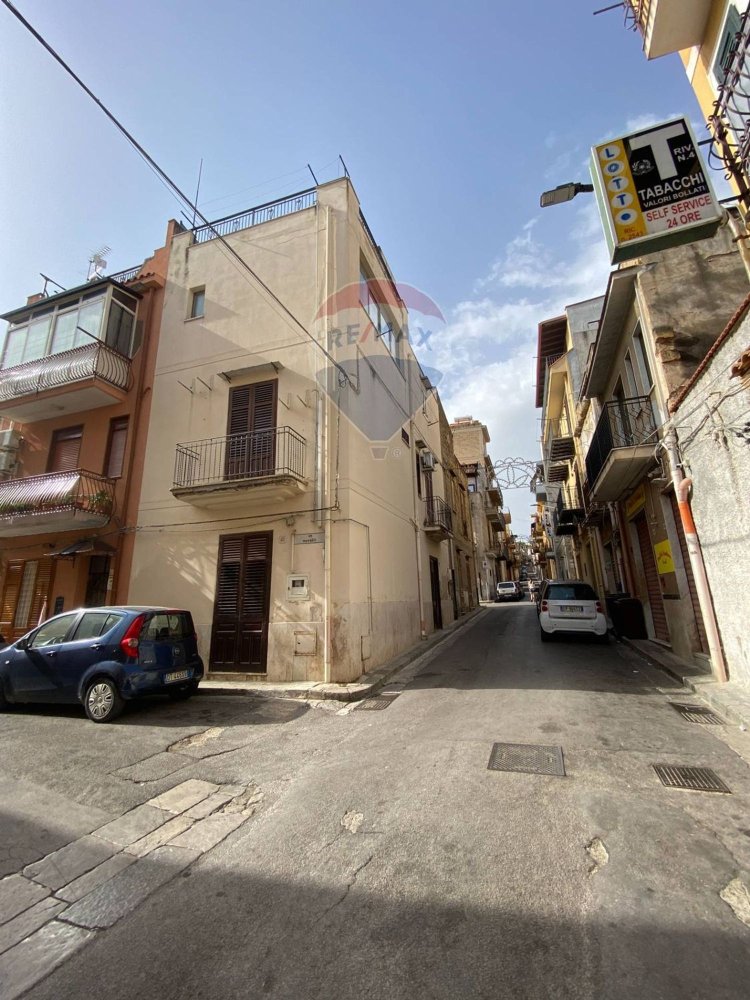 6 Schlafzimmer Haus in Casteldaccia, Italy, Nr. 330056