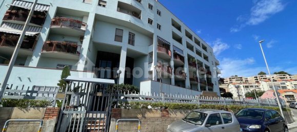 3 Schlafzimmer Wohnung in Messina, Italy, Nr. 358903 5