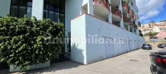 3 Schlafzimmer Wohnung in Messina, Italy, Nr. 358903 8