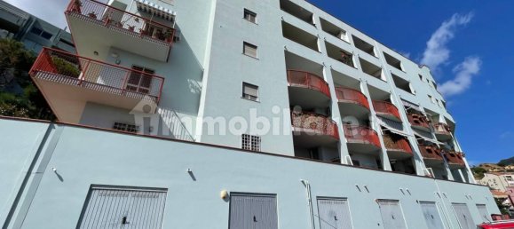 3 Schlafzimmer Wohnung in Messina, Italy, Nr. 358903 7