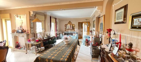 3 Schlafzimmer Wohnung in Messina, Italy, Nr. 358903 21