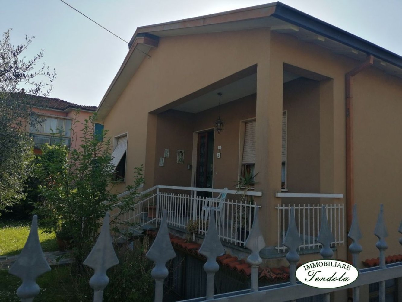 5 rooms House in Fosdinovo, Italy No. 116203
