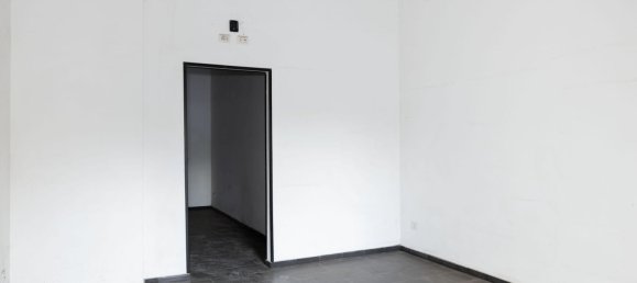  عقار تجاري في Torre Annunziata, Italy 77متر مربع رقم 212369 5