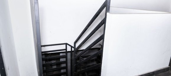  عقار تجاري في Torre Annunziata, Italy 77متر مربع رقم 212369 6