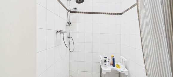 Дом с 9 комнатами в Людвигслуст-Пархим, Германия № 205834 18