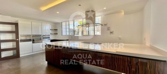 6 bedrooms House in Alicante, Spain No. 78412 12