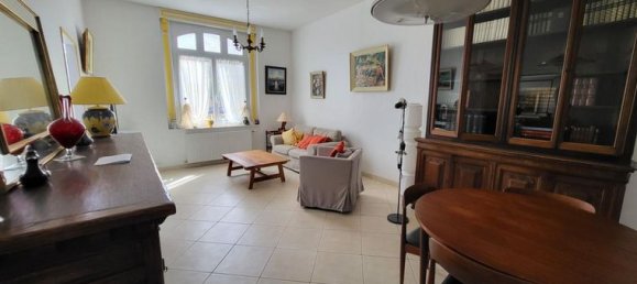 2 bedrooms House in Saint-Quentin, France No. 307817 3