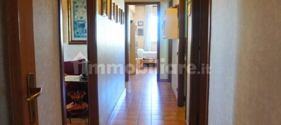 3 Schlafzimmer Wohnung in Rome, Italy, Nr. 313445 17