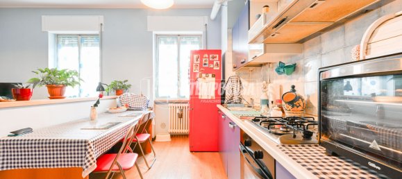 Квартира с 1 спальней в Сеграте, Италия № 93746 2