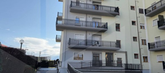 4 rooms Apartment in Avezzano, Italy No. 21938 15