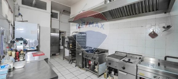 2 rooms Commercial property in Vignola, Italy No. 346095 22