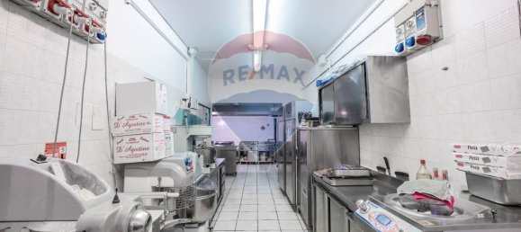 2 rooms Commercial property in Vignola, Italy No. 346095 26