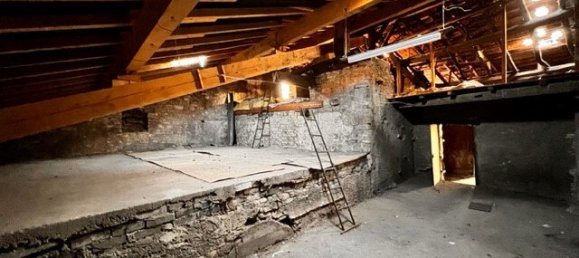 4 bedrooms House in Valhey, France No. 97479 14