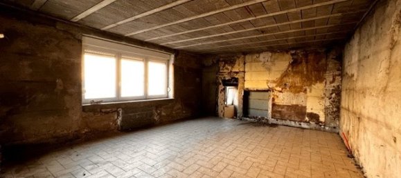 4 bedrooms House in Valhey, France No. 97479 9