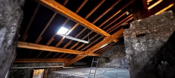 4 bedrooms House in Valhey, France No. 97479 15