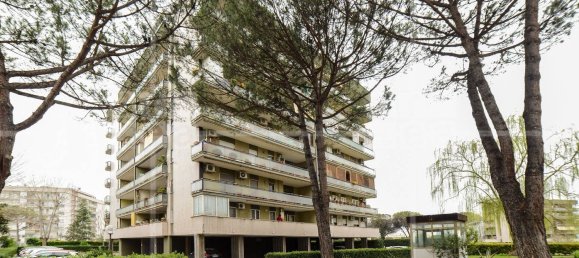 3 bedrooms Apartment in Rome, Italy No. 357040 20