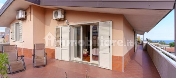 Apartamento de 3 dormitorios en Catania, Italy No. 288819 36