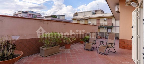 Apartamento de 3 dormitorios en Catania, Italy No. 288819 35