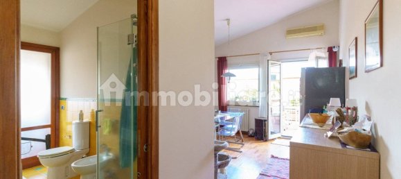 Apartamento de 3 dormitorios en Catania, Italy No. 288819 8