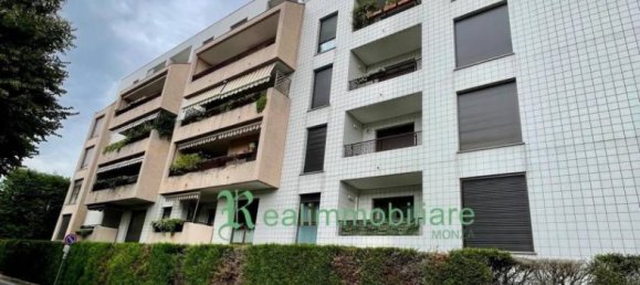 3 غرف نوم شقة في Vedano al Lambro, Italy رقم 311292 2