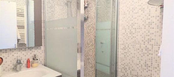 1 bedroom Apartment in Paris, France No. 188617 7