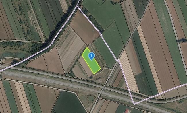 Terreno en Judenau-Baumgarten, Austria No. 213967