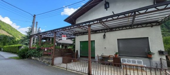 Дом с 15 комнатами в Вокка, Италия № 114896 15