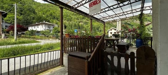 Дом с 15 комнатами в Вокка, Италия № 114896 27