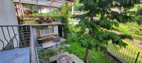 Дом с 15 комнатами в Вокка, Италия № 114896 2