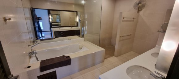 3 bedrooms Cafe / restaurant in Bang Lamung, Thailand No. 5150 26