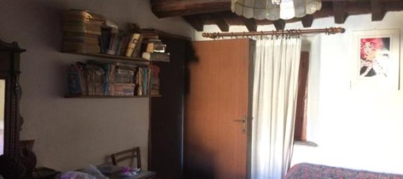 2 Schlafzimmer Wohnung in Castelnuovo di Val di Cecina, Italy, Nr. 253339 6