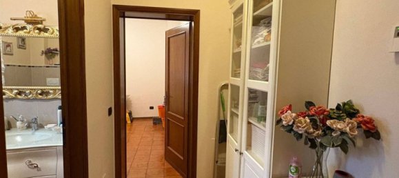 7 rooms House in Capannori, Italy No. 261586 18