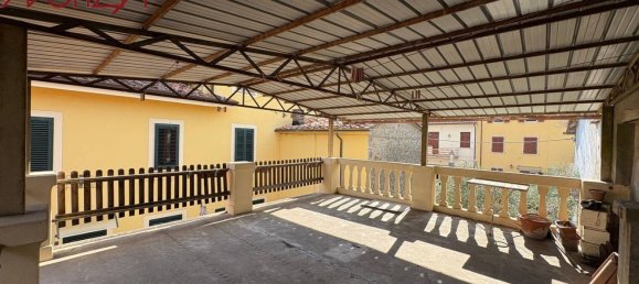 7 rooms House in Capannori, Italy No. 261586 39