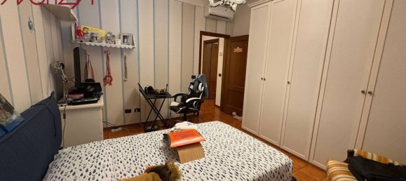 7 rooms House in Capannori, Italy No. 261586 26