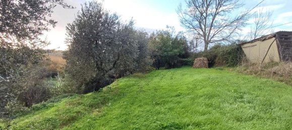 6 rooms House in Santa Maria a Monte, Italy No. 82832 10