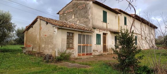 6 rooms House in Santa Maria a Monte, Italy No. 82832 8