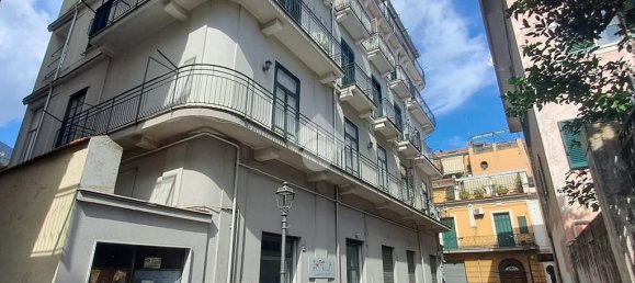 1 room Warehouse in Cava de' Tirreni, Italy No. 353960 8