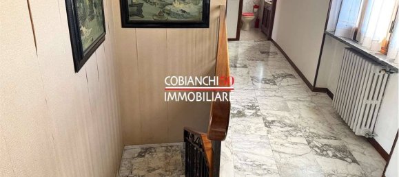 Apartamento de 4 dormitorios en Verbania, Italy No. 158262 11