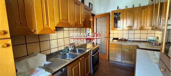 Apartamento de 4 dormitorios en Verbania, Italy No. 158262 7