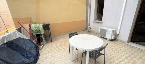 1 bedroom Apartment in Bologna, Italy No. 26254 6
