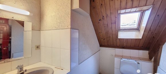 3 bedrooms House in Montereau, France No. 236745 11