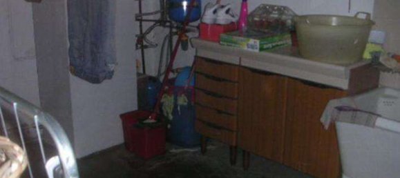 8 rooms House in Gazzada Schianno, Italy No. 14531 2