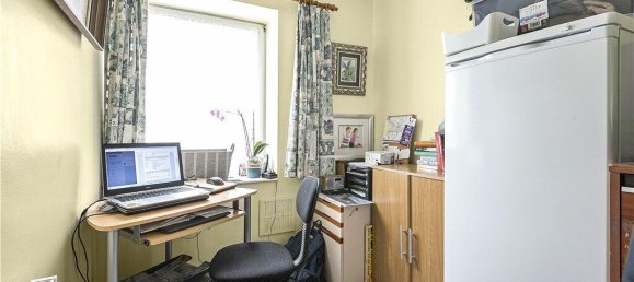 3 bedrooms Apartment in Surrey, United Kingdom No. 8577 11