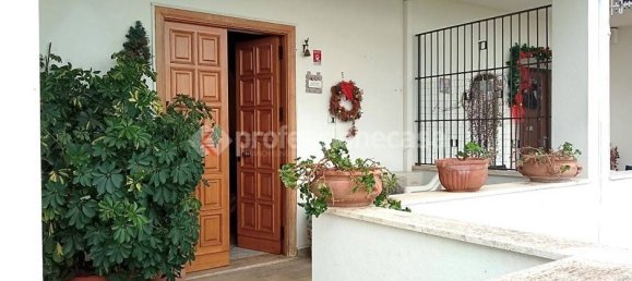 3 غرف نوم فيلا في Aprilia, Italy رقم 343809 8