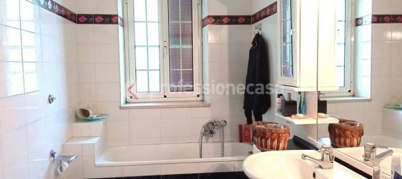 3 غرف نوم فيلا في Aprilia, Italy رقم 343809 17